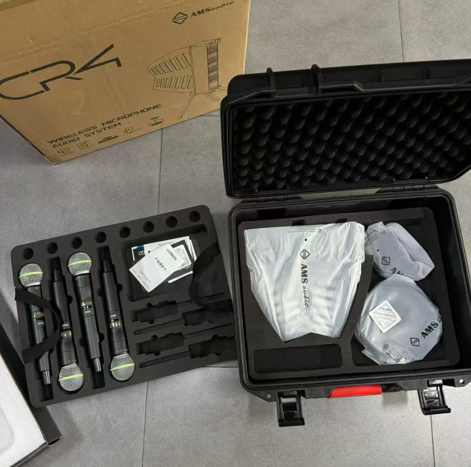 AMSaudio CR4 True Diversity Four-Channel Integrated Wireless Microphone Receiver